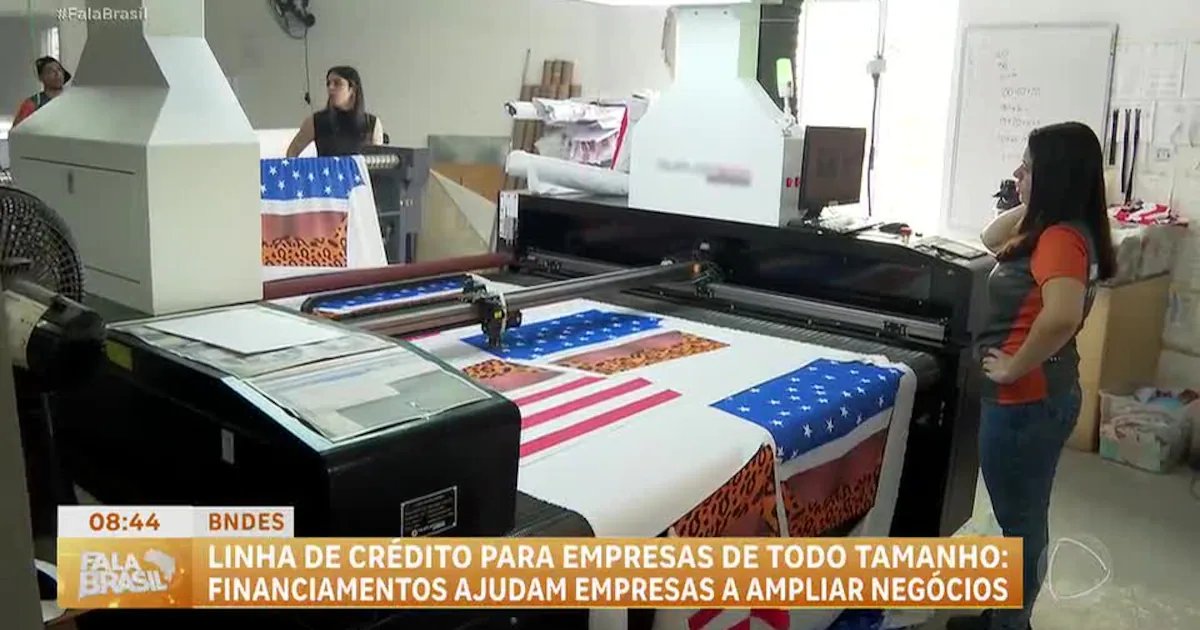 Confecção familiar em Santo André, no ABC Paulista, mostrada em reportagem da Record