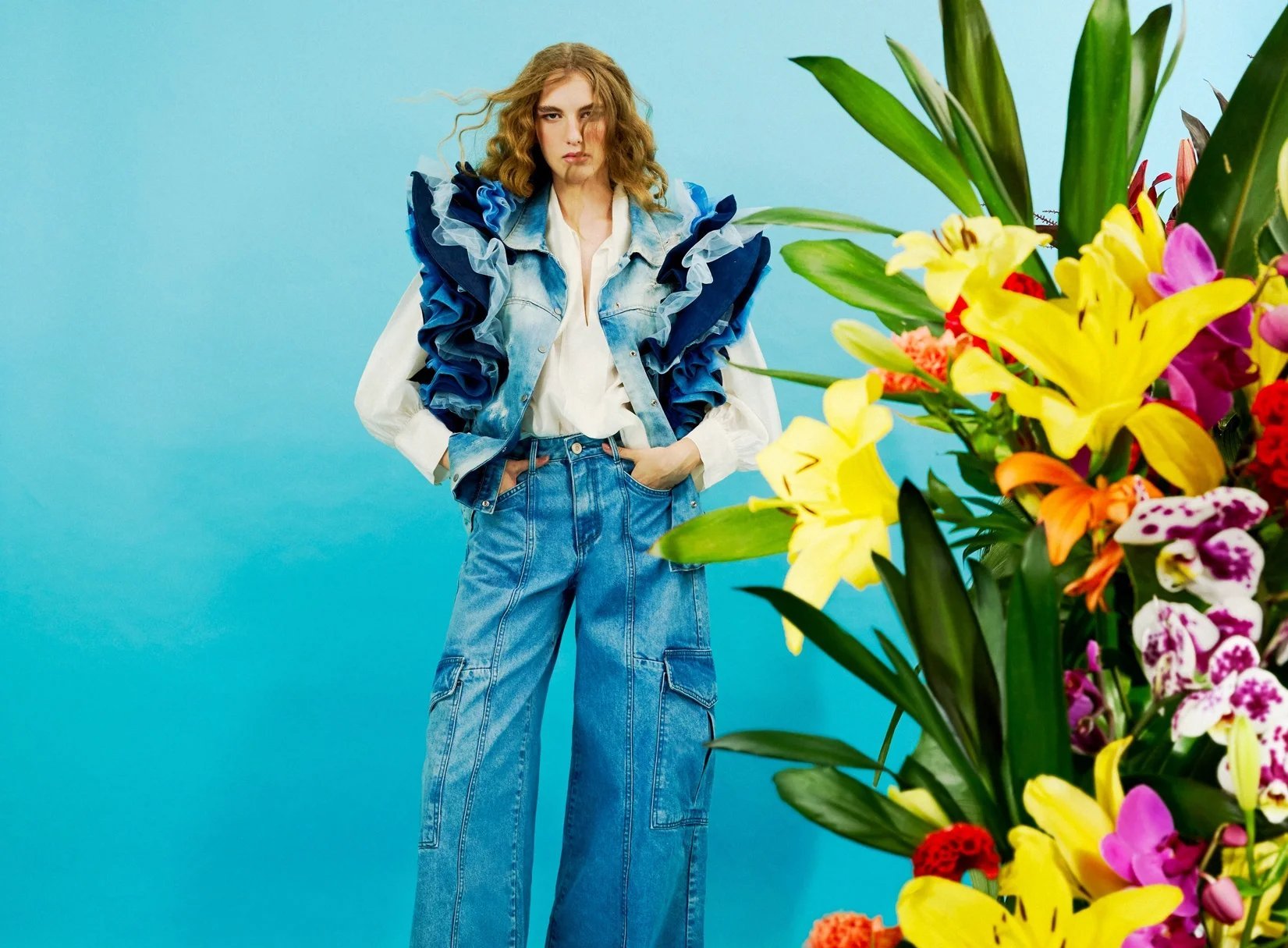 Cedro Têxtil lança sete tecidos para jeans e amplia cores vintage com rosa, pêssego e bordô